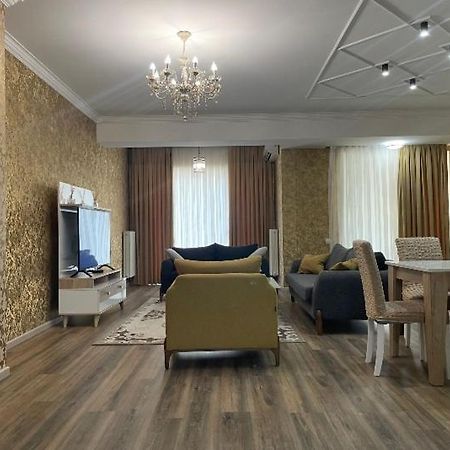 Azur Luxury Vip Appartement Bakoe Buitenkant foto