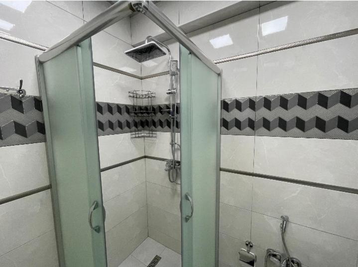 Azur Luxury Vip Appartement Bakoe Buitenkant foto